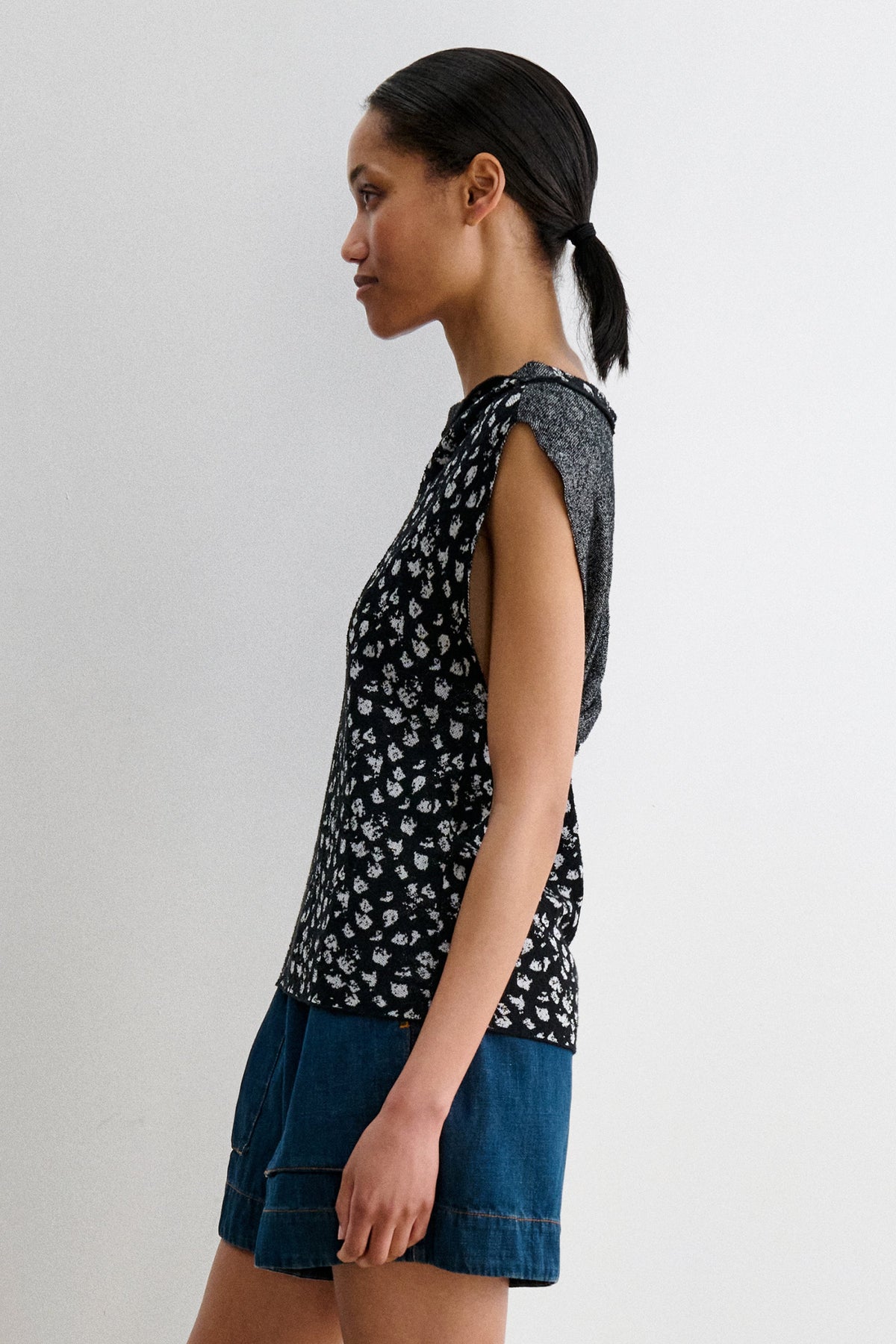 Svelte Top Black-White - Rachel Comey