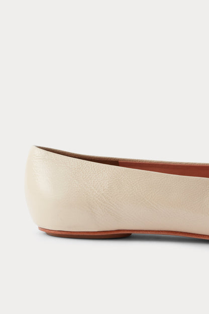 Everleigh Ballet Champagne - Rachel Comey