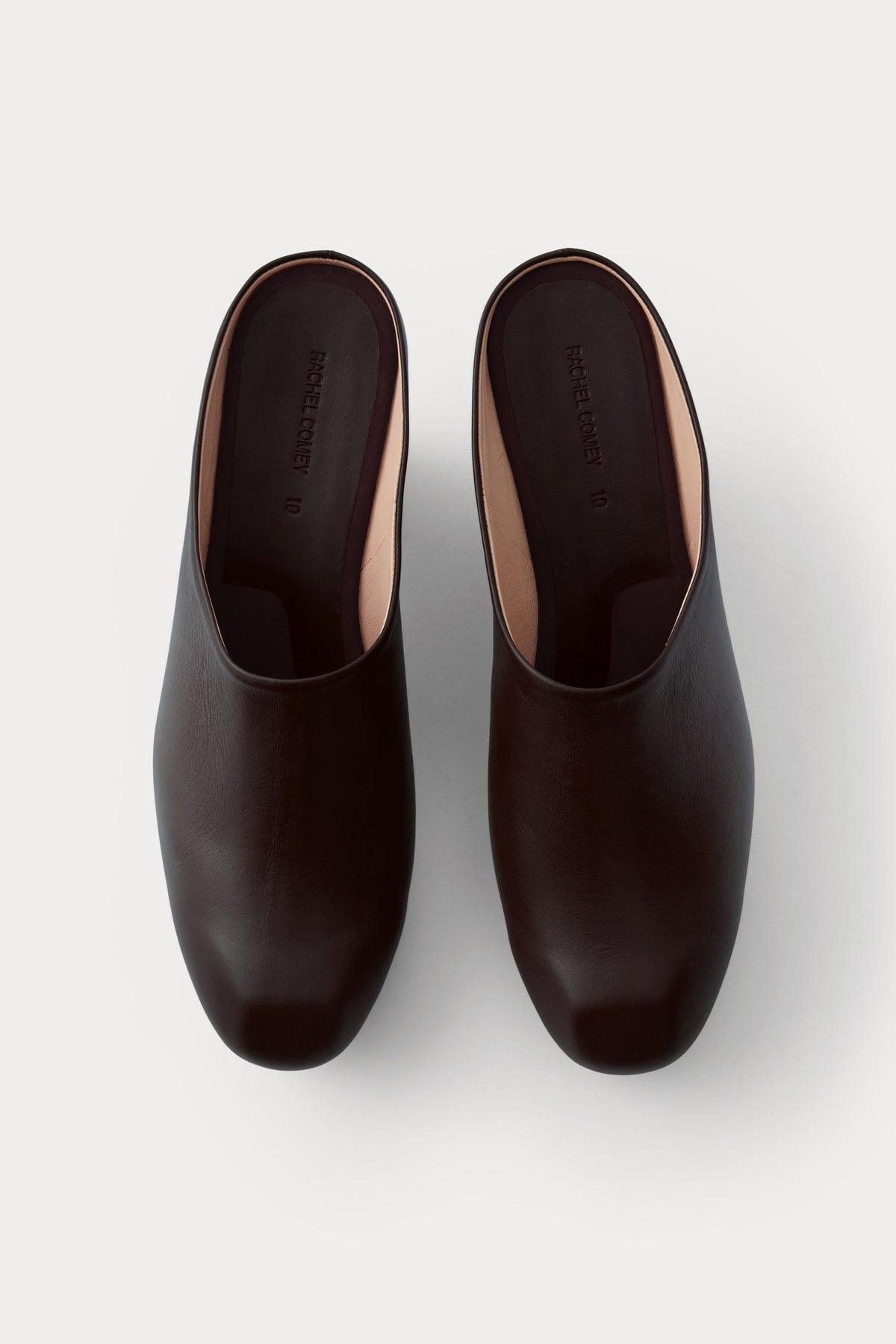 Mai Clog Mule Auburn - Rachel Comey