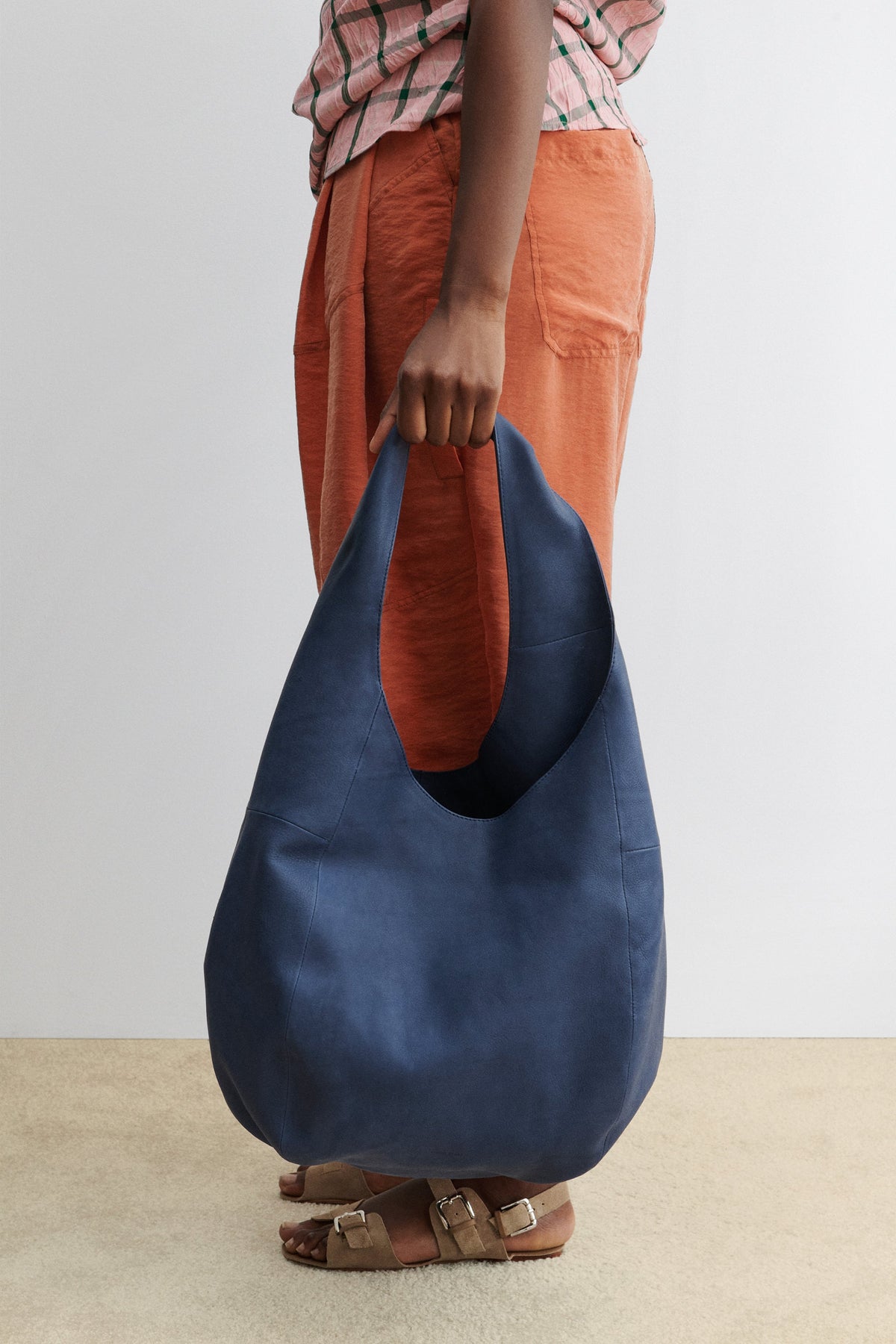 Harley Shoulder Bag Dark Indigo - Rachel Comey