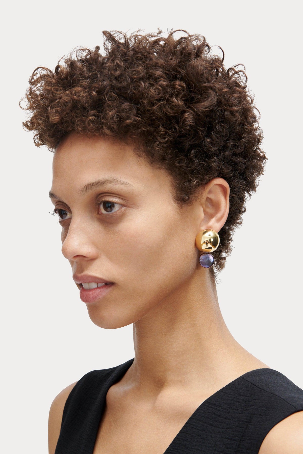Chute Earring Gold-Peacock Pearl - Rachel Comey