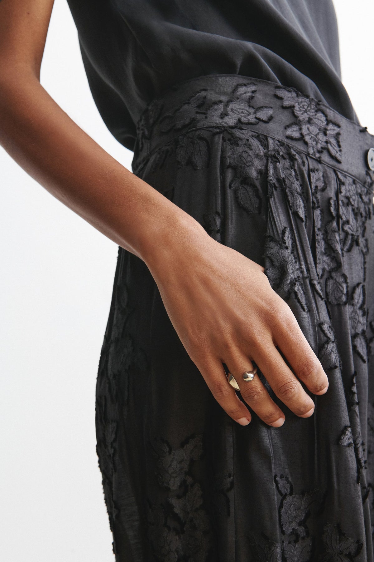 Quarry Adron Ring White Bronze - Rachel Comey